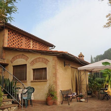 فندق La Capanna Di Sovestro سان جيمينيانو المظهر الخارجي الصورة